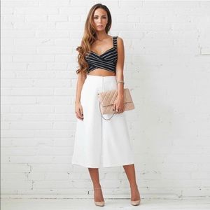 Coveted Basics White Culottes | Wide Leg Cropped Pants | Size L | NWT